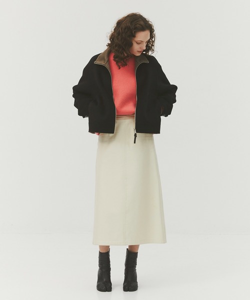CASHMERE CASHMERE(カシミヤカシミヤ)の「【CASHMERE CASHMERE/カシミヤカシミヤ】CASHMERE REVERSIBLE STAND ZIP BLOUSON/カシミヤリバーシブルスタンドジップブルゾン(ブルゾン・レディース・ブラック/モカ・40)」の4枚目の写真