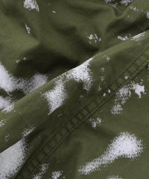 JOURNAL STANDARD（ジャーナルスタンダード）の「Gurank / グランク SMU camouflage cargo Pants（カーゴパンツ・メンズ・カーキ・MEDIUM/LARGE）」の2枚目の写真