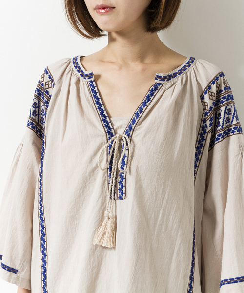 navasana(ナバアサナ)の「navasanaキャンブリックマルチ刺繍ミニワンピース/712-NAM-ais-N161-OP028(ワンピース・レディース・ブラック/ライトグレー・FREE)」の12枚目の写真