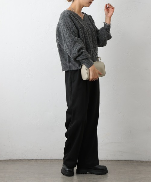 COLONY 2139（コロニートゥーワンスリーナイン）の「起毛ケーブルニットプルオーバー（ニット/セーター・レディース・グレー/チャコールグレー/ブラック/バーガンディー・FREE）」の16枚目の写真