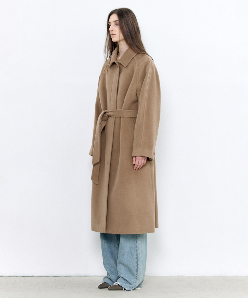 INSILENCE WOMEN(インサイレンスウーマン)の「フェミニンバルマカンローブコート CAMEL(チェスターコート・レディース・その他・X-SMALL/SMALL/MEDIUM)」の2枚目の写真