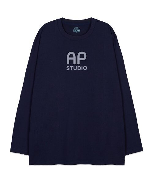 ASTRAL PROJECTION（アストラルプロジェクション）の「エイピーエイピー オーバーサイズ ロングスリーブTシャツ_ネイビー（Tシャツ/カットソー・メンズ・その他・LARGE/MEDIUM/X-LARGE/XX-LARGE）」の2枚目の写真