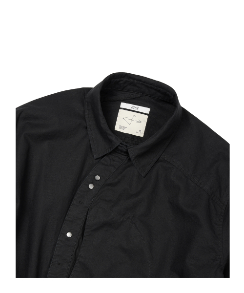 ETCE（イーティーシーイー）の「CURVED COTTON SHIRTS (BLACK)（シャツ/ブラウス・メンズ・その他・MEDIUM/LARGE/X-LARGE）」の4枚目の写真