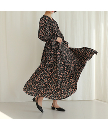 BBAEBBAE（ペッペ）の「Smoke banding flower long one-piece dress（ワンピース）」