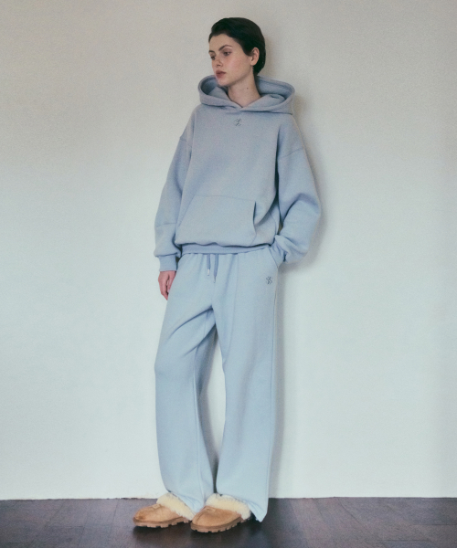 WEDNESDAYOASISFORWOMEN（ウェンズデー オアシス フォー ウーマン）の「W/ソフトパステル起毛ワイドストリングスウェットパンツ_ASH BLUE(W25-PT31)（スウェットパンツ・レディース・スカイブルー・OS）」の2枚目の写真