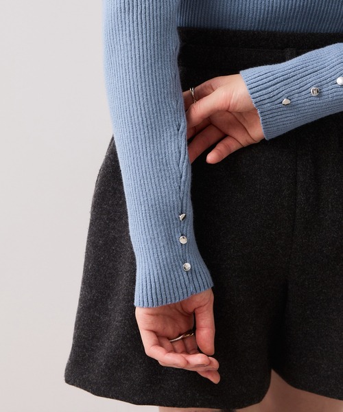 VIS（ビス）の「【美得プライス】スクエアネックニットプルオーバー（ニット/セーター・レディース・ブルー/オフホワイト/グレー/ブラック・FREE）」の12枚目の写真