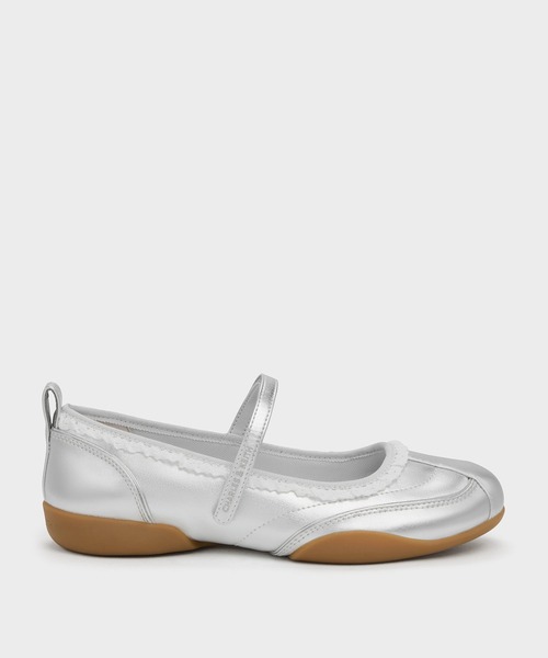 CHARLES & KEITH(チャールズ & キース)の「Louise ルーイレーストリムメリージェーンスニーカー(スニーカー・レディース・ライトピンク/シルバー・25.5cm/25cm/24.5cm/23.5cm/23cm/22.5cm)」の16枚目の写真
