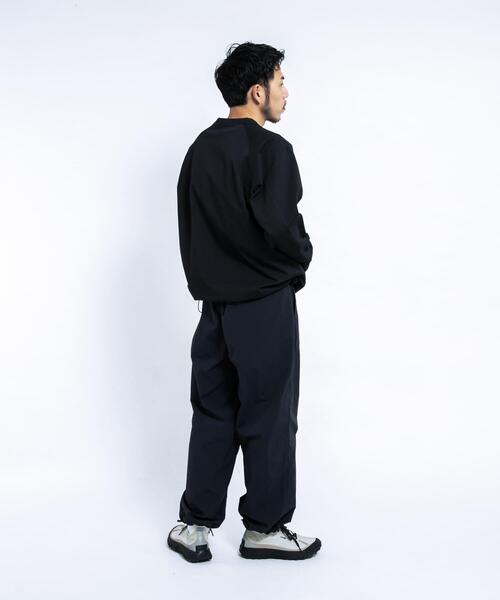 EKAL(エカル)の「DRY OUT BALLOON FIT LONG-SLEEVE T-shirts(Tシャツ/カットソー・メンズ・ホワイト/ネイビー/チャコールグレー・LARGE/MEDIUM)」の21枚目の写真