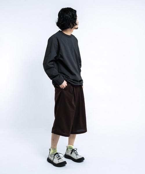 EKAL（エカル）の「DRY OUT BALOON FIT LONG-SLEEVE T-shirts（Tシャツ/カットソー・メンズ・ホワイト/ネイビー/チャコールグレー・LARGE/MEDIUM）」の16枚目の写真