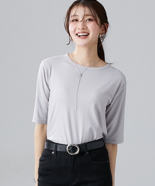 slattgir（スラットジール）の「高身長　細リブクルーネック5分袖カットソートップス（トールサイズ）（Tシャツ/カットソー・レディース・ブラック/オフホワイト/ライトグレー/ブラウン・TM/TL/TLL/T3L/T5L/T4L）」の3枚目の写真