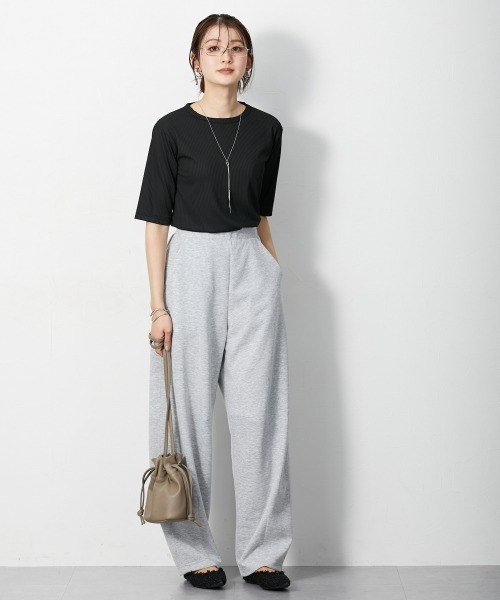 slattgir（スラットジール）の「高身長　細リブクルーネック5分袖カットソートップス（トールサイズ）（Tシャツ/カットソー・レディース・ブラック/オフホワイト/ライトグレー/ブラウン・TM/TL/TLL/T3L/T5L/T4L）」の15枚目の写真