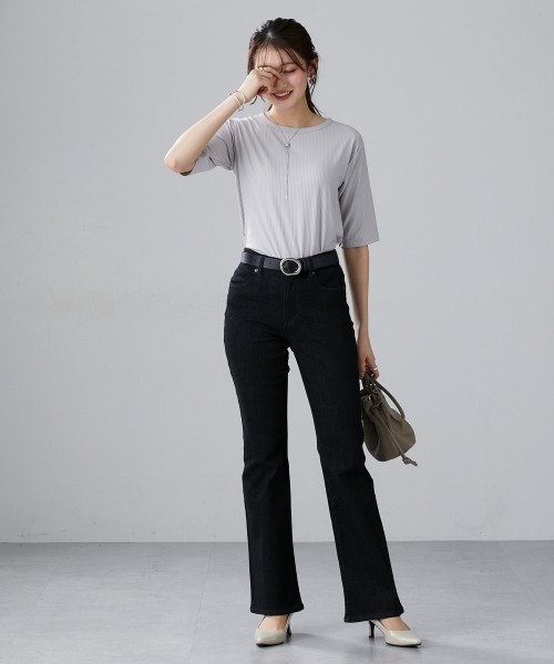 slattgir（スラットジール）の「高身長　細リブクルーネック5分袖カットソートップス（トールサイズ）（Tシャツ/カットソー・レディース・ブラック/オフホワイト/ライトグレー/ブラウン・TM/TL/TLL/T3L/T5L/T4L）」の11枚目の写真