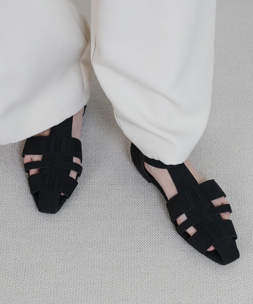 select MOCA(セレクトモカ)の「スクエアトゥグルカサンダル(サンダル・レディース・ブラック/カーキブラウン・LARGE/MEDIUM/SMALL)」の2枚目の写真