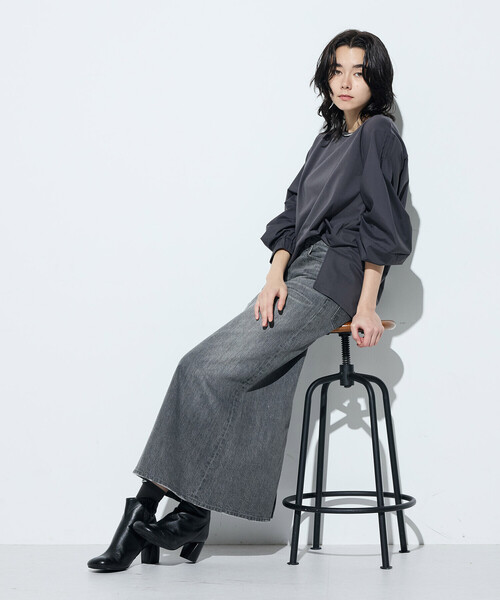 Gabardine K.T(ギャバジンケーティー)の「〔 +サイズ 〕 80ポンチ 袖パフカットソー(Tシャツ/カットソー・レディース・ホワイト/チャコール・13号/17号)」の6枚目の写真