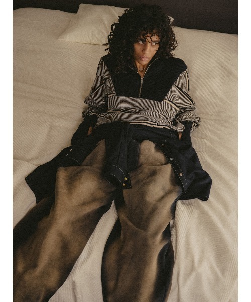 ELCHELE(エルチェレ)の「BLEACH DYE SWEAT PANTS(スウェットパンツ・レディース・グレー/ブラック/ベージュ・36/38)」の14枚目の写真
