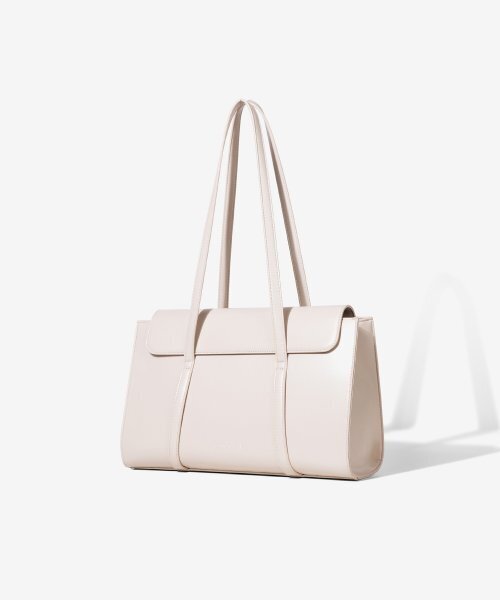 SONORIAL(ソノリアル)の「Manar bag - マナバッグバニラ(ショルダーバッグ・レディース・クリーム・FREE)」の3枚目の写真