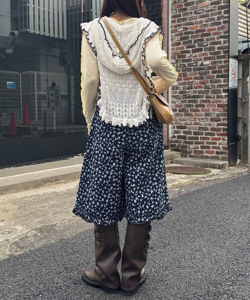 CIAOPANIC(チャオパニック)の「【無地/花柄】裾フリルデニムハーフパンツ(デニムパンツ・レディース・インディゴブルー/ブルー/サックスブルー・ONE SIZE)」の8枚目の写真