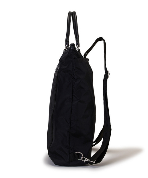 LeSportsac（レスポートサック）の「EVERYDAY TH CITY BKPK アップタウンブラック/ブラック（バックパック/リュック・レディース・ブラック・FREE）」の5枚目の写真