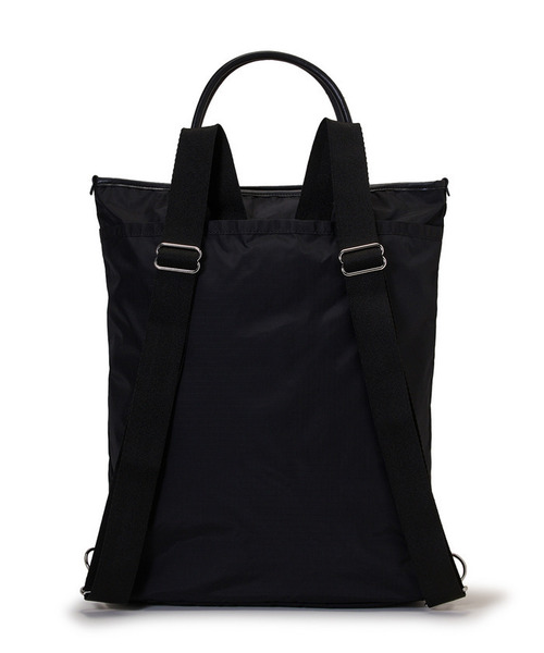 LeSportsac（レスポートサック）の「EVERYDAY TH CITY BKPK アップタウンブラック/ブラック（バックパック/リュック・レディース・ブラック・FREE）」の6枚目の写真