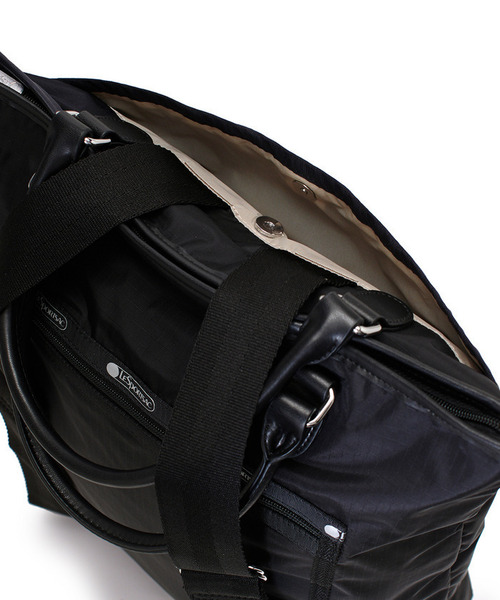 LeSportsac（レスポートサック）の「EVERYDAY TH CITY BKPK アップタウンブラック/ブラック（バックパック/リュック・レディース・ブラック・FREE）」の7枚目の写真