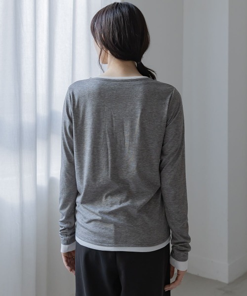 slattgir(スラットジール)の「高身長 配色ヘンリーネックプルオーバー(トールサイズ)Essenave(Tシャツ/カットソー・レディース・グレー/チャコールグレー・TM/TL/TLL/T3L)」の11枚目の写真