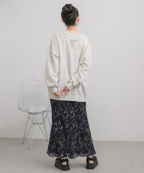 RETRO GIRL（レトロガール）の「切替BIGトレーナー（スウェット・レディース・ホワイト系その他/チャコールグレー/オレンジ・FREE）」の6枚目の写真