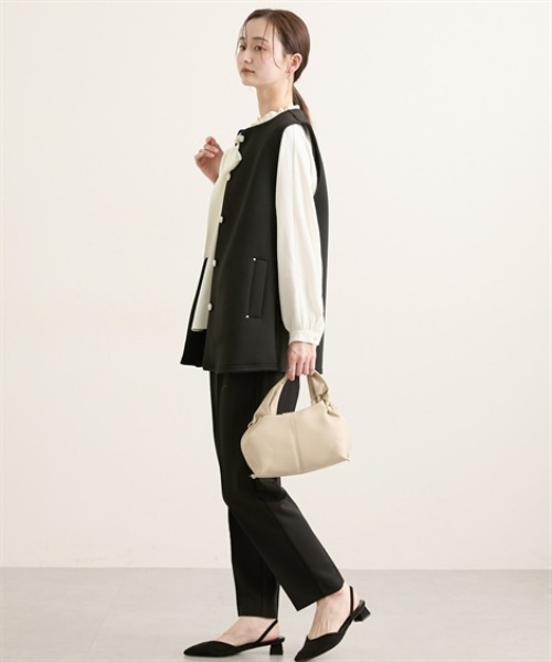 nissen（ニッセン）の「きれいめスポンジリバージレ（ベスト・レディース・ベージュ/ブラック・M/L）」の6枚目の写真