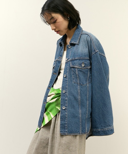 ADAM ET ROPE'(アダムエロペ)の「【サステナブル】シャツライクGジャン(デニムジャケット・レディース・ブルー系その他4/サックスブルー・36/38)」の6枚目の写真