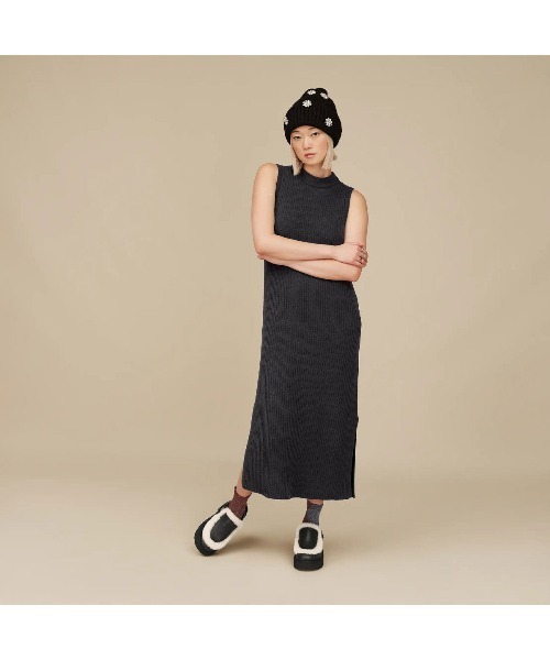 UGG(アグ)の「UGG【アグ】- レザー サンダル ウィメンズ 【W ESMEE LEATHERCLOG 1171507-BLK】(サンダル・レディース・ブラック・24.0cm/23.0cm/25.0cm)」の7枚目の写真