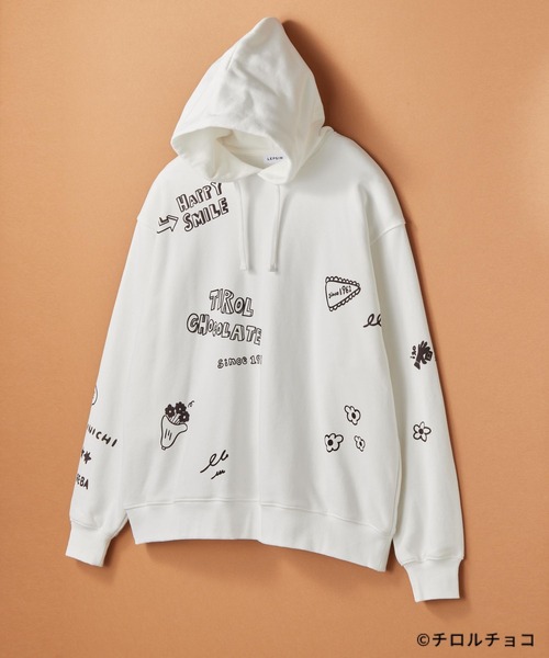 LEPSIM(レプシィム)の「【チロルチョコ×LEPSIM】イラストBIGパーカー 647987(パーカー・レディース・チャコールグレー/アイボリー・FREE)」の2枚目の写真