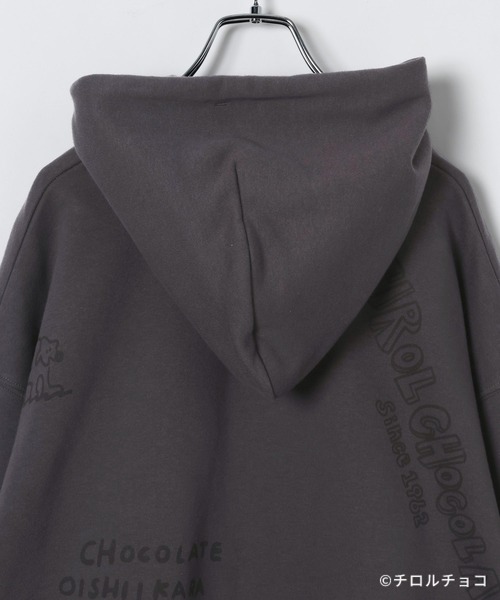 LEPSIM(レプシィム)の「【チロルチョコ×LEPSIM】イラストBIGパーカー 647987(パーカー・レディース・チャコールグレー/アイボリー・FREE)」の11枚目の写真
