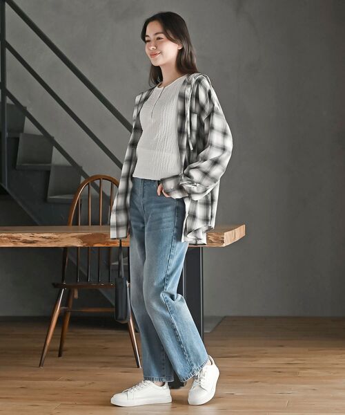 rps（アールピーエス）の「ヘンリーネックアソートカットソー（Tシャツ/カットソー・レディース・ホワイト系その他2/オフホワイト/ホワイト系その他3/ブラック・フリー）」の21枚目の写真