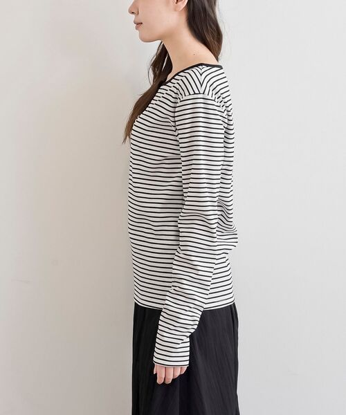 rps（アールピーエス）の「ヘンリーネックアソートカットソー（Tシャツ/カットソー・レディース・ホワイト系その他2/オフホワイト/ホワイト系その他3/ブラック・フリー）」の10枚目の写真