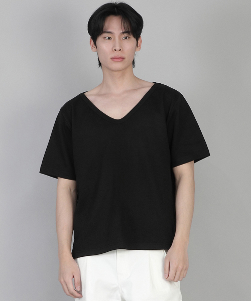 SAINTCREW(セントクルー)の「無地BIG Vネック半袖TシャツBIGV-883ブラック(Tシャツ/カットソー・メンズ・その他・LARGE/MEDIUM/SMALL/X-LARGE/XXX-LARGE/XX-LARGE/XXXX-LARGE)」の2枚目の写真