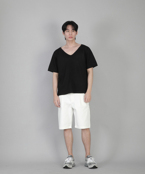 SAINTCREW(セントクルー)の「無地BIG Vネック半袖TシャツBIGV-883ブラック(Tシャツ/カットソー・メンズ・その他・LARGE/MEDIUM/SMALL/X-LARGE/XXX-LARGE/XX-LARGE/XXXX-LARGE)」の6枚目の写真