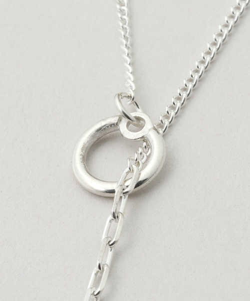 Sympathy of Soul（シンパシーオブソウル）の「Sympathy of Soul/シンパシーオブソウル DROP HORSESHOE NECKLACE（ネックレス・レディース・シルバー・FREE）」の3枚目の写真