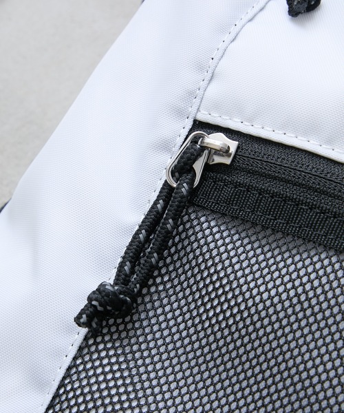 Dickies(ディッキーズ)の「【Dickies】DK ICON LOGO KNAPSACK(バックパック/リュック・メンズ・ブルー/ホワイト/チャコールグレー/レッド/ブラック・FREE)」の11枚目の写真