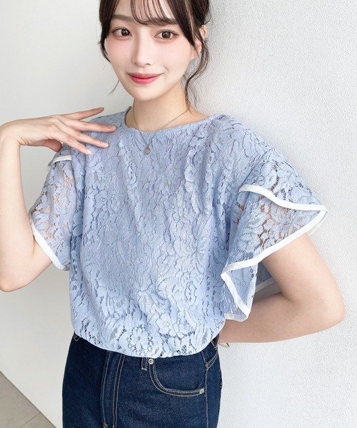 moment+(モーメントプラス)の「コード刺繍レース配色フリルトップス(シャツ/ブラウス・レディース・オフホワイト/サックスブルー/ブラック・M)」の22枚目の写真