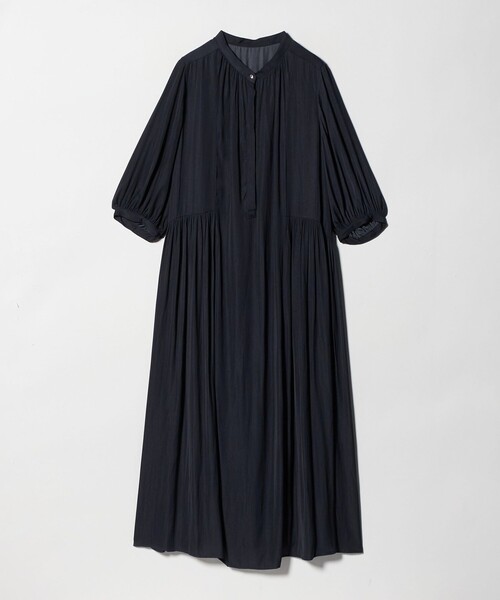 green label relaxing（グリーンレーベルリラクシング）の「サテン ギャザー ショートスリーブ ワンピース 2（ドレス・レディース・イエロー/その他1/ネイビー・FREE）」の15枚目の写真