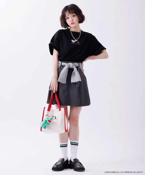 DOUBLE NAME（ダブルネーム）の「【m:rex】ハローキティコラボ BIG TEE（Tシャツ/カットソー・レディース・オフホワイト/ブラック・FREE）」の7枚目の写真