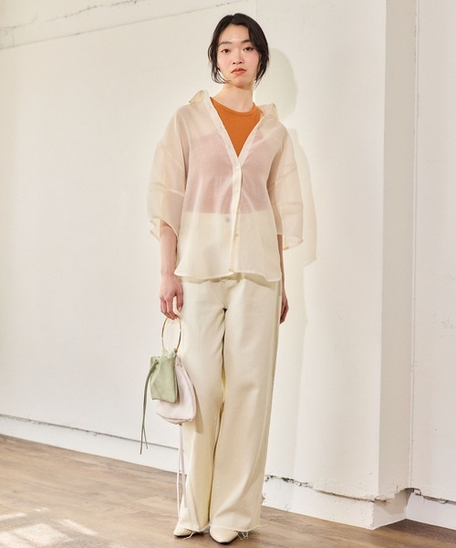 mysty woman（ミスティウーマン）の「コクーンシアーシャツSS　666023（シャツ/ブラウス・レディース・モカ/ブルー系その他/アイボリー/ブラック・FREE）」の12枚目の写真