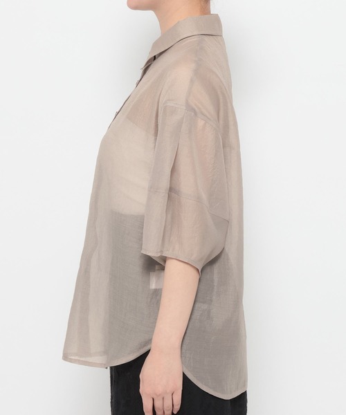 mysty woman（ミスティウーマン）の「コクーンシアーシャツSS　666023（シャツ/ブラウス・レディース・モカ/ブルー系その他/アイボリー/ブラック・FREE）」の14枚目の写真