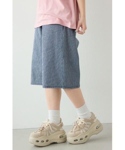 RODEO CROWNS WIDE BOWL（ロデオクラウンズワイドボウル）の「WIDE BERMUDA SHORTS（その他パンツ・レディース・ブラック/ブルー系その他3/グレー系その他/ブルー/カモフラージュ/ブラウン・SMALL/MEDIUM）」の22枚目の写真