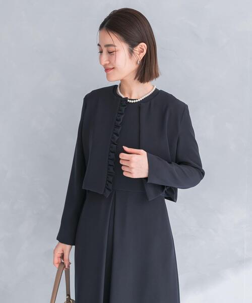URBAN RESEARCH ROSSO WOMEN(アーバンリサーチ ロッソ)の「kaene シフォンフリルジャケット(スーツジャケット・レディース・ベージュ/ネイビー・MEDIUM)」の9枚目の写真