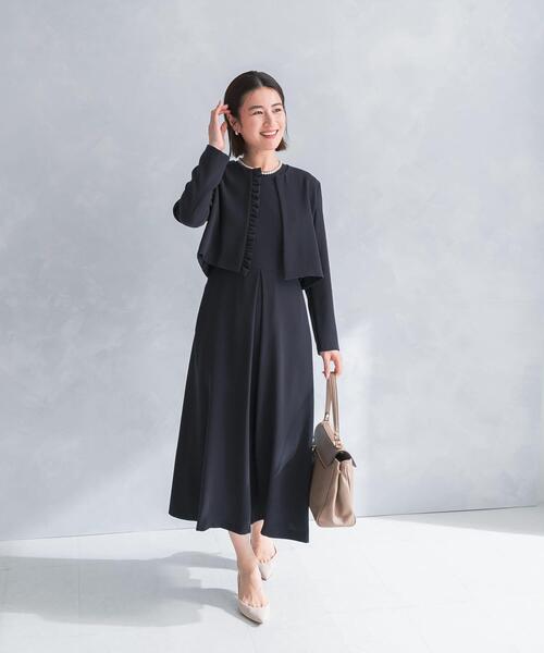 URBAN RESEARCH ROSSO WOMEN(アーバンリサーチ ロッソ)の「kaene シフォンフリルジャケット(スーツジャケット・レディース・ベージュ/ネイビー・MEDIUM)」の13枚目の写真
