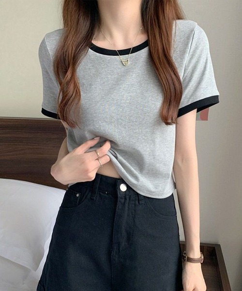 GLAMOROUS JANE(グラマラスジェーン)の「配色半袖クロップド丈Tシャツ(Tシャツ/カットソー・レディース・ブラック/グレー/ブルー・FREE)」の5枚目の写真