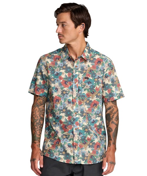 RVCA(ルーカ)の「RVCA メンズ BOTANICAL SS 半袖シャツ 【2026年春夏モデル】(シャツ/ブラウス・メンズ・ベージュ系その他2/レッド系その他・X-LARGE/SMALL/MEDIUM/LARGE)」の11枚目の写真