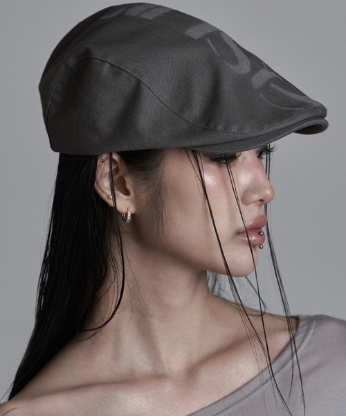 as you are(アズユーアー)の「◇ASYOUARE◇AU ロゴ ハンチング キャップ AU LOGO HUNTING CAP(キャスケット・レディース・チャコール/ブラック・FREE)」の15枚目の写真
