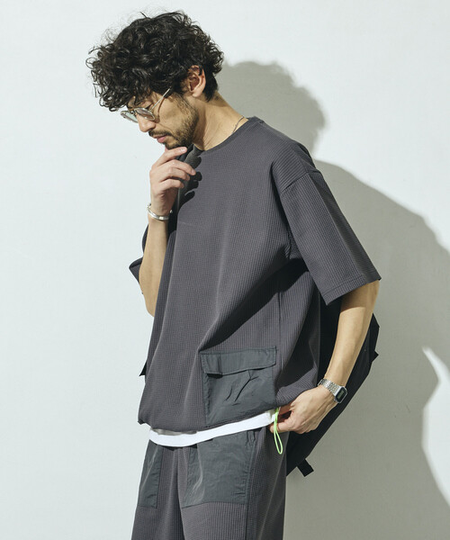 Firsthand(ファーストハンド)の「Firsthand/ファーストハンド サイドポケット スピンドル テック サーマル ショートスリーブ Tシャツ / ビッグシルエット(Tシャツ/カットソー・メンズ・ブルーグレー/ホワイト/ブラック/チャコールグレー・LARGE/MEDIUM)」の4枚目の写真