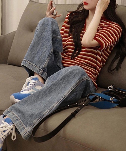 SallyLunn（サリーラン）の「細ボーダーVネック ゆるトップス（その他トップス・レディース・ブラック×グリーン/ブラック/レッド・FREE）」の9枚目の写真